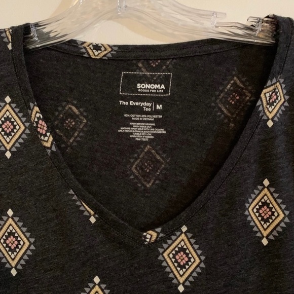 Women's SIZE Medium Sonoma Goods For Life Essential V-Neck Tee - Picture 2 of 6
